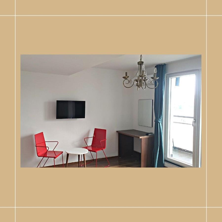 Pristina Newborn Rooms Dış mekan fotoğraf